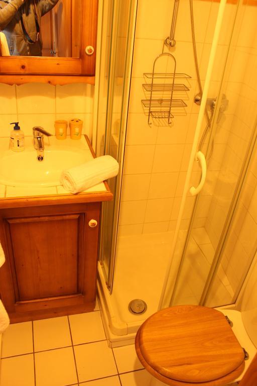 Apartment Sapaudia - Chamonix Charm Town Centre Retreat Стая снимка